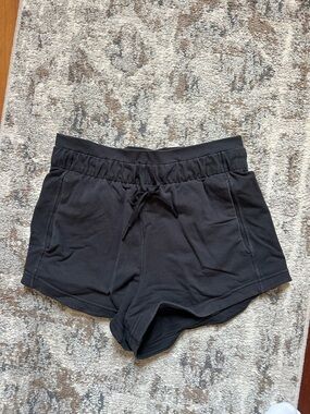 Lululemon drawstring shorts